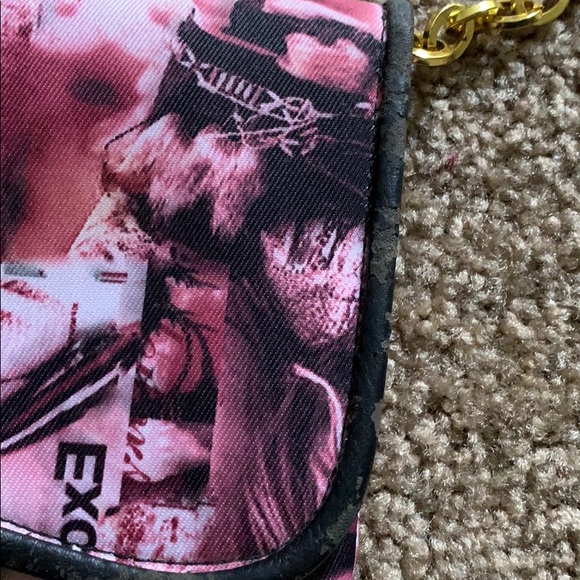 Clutch - Picture 5 of 6